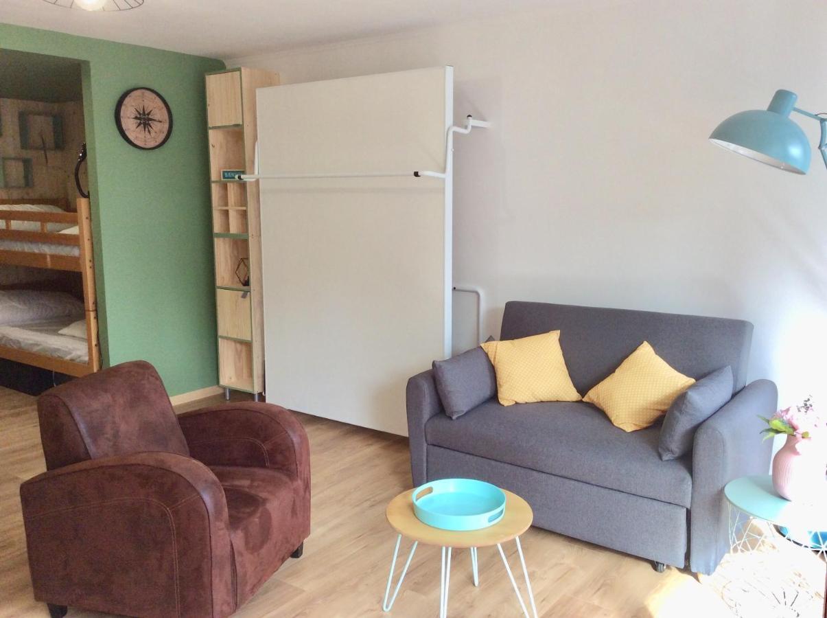 Les Obiones, Vue Laterale Mer, Fort Mahon Plage, Magnifique Studio Cabine 4P, Avec Balcon , Parking Prive Gratuit, Wifi, Classe 2 Etoiles, Exposition Plein Sud En Baie De Somme Ngoại thất bức ảnh